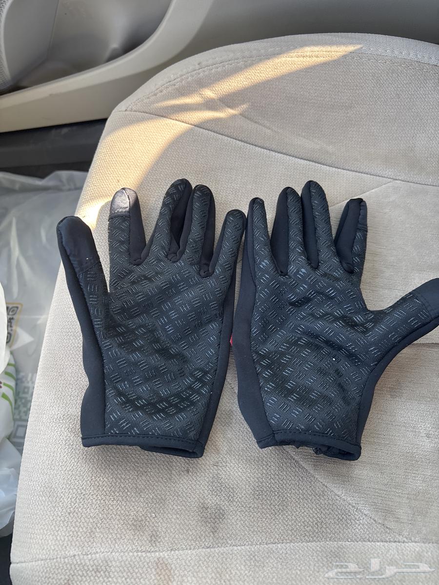 Gloves63313768848641112