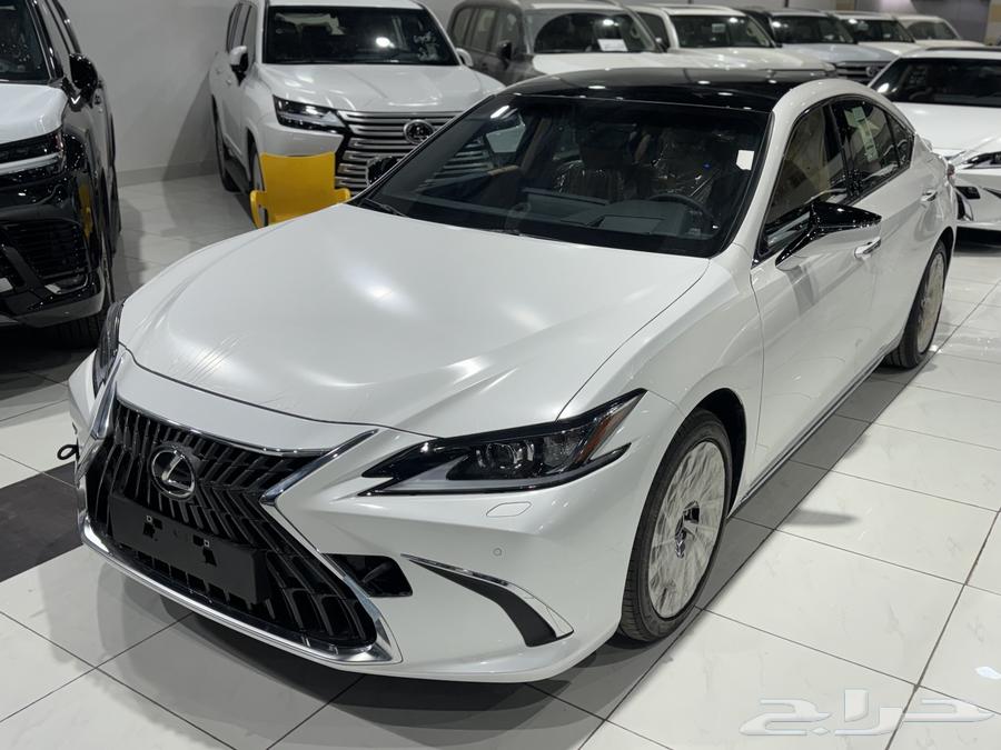 Lexus ES 350 Premium Panorama 2024 Projector63616927230850111