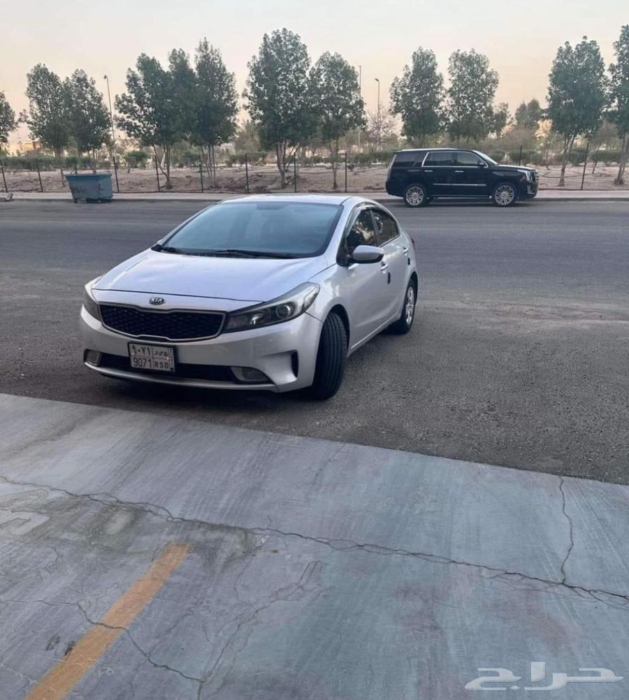 Kia Cerato 201863617084209282114