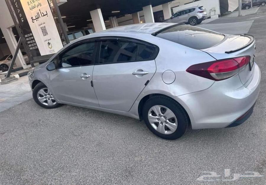 Kia Cerato 201863617084209282111