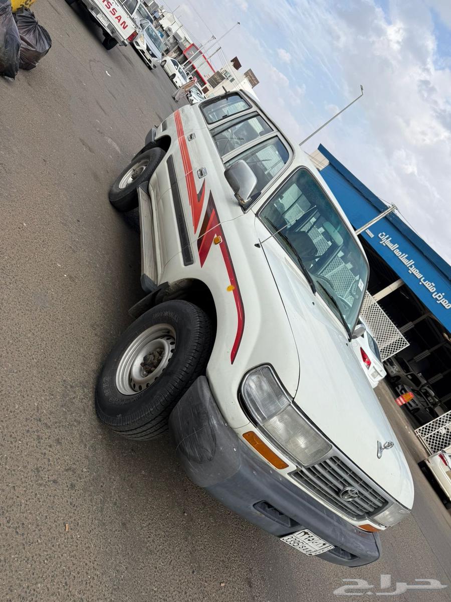 جيب لاندكروزر 9563617081227649113