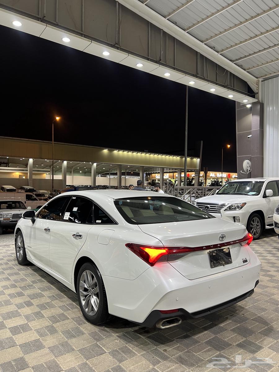 ( ( تم البيع ) )63617086691714113