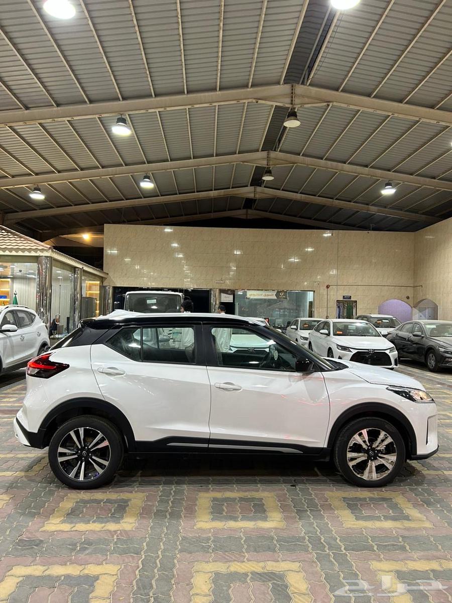 Nissan Kicks Half Full SV Model 202463617067464962114