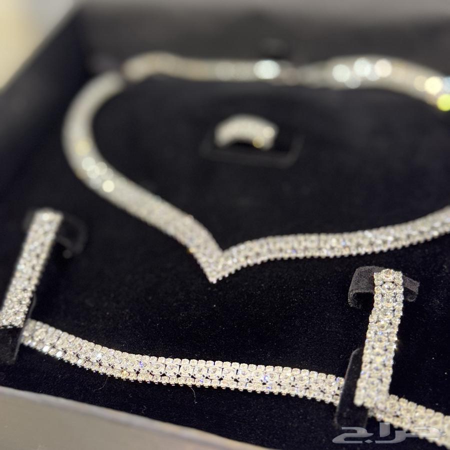 Silver accessory set with diamond design63308566653953111
