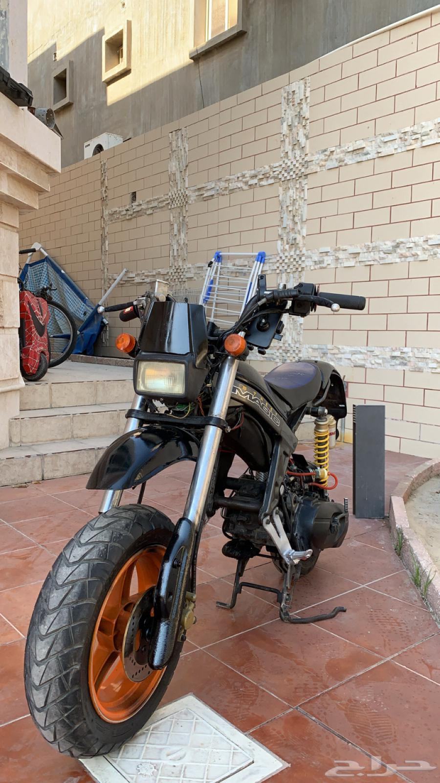 دباب سوزوكي مقاس 100 نضيف شغال مافيه خرابات636173824902431125