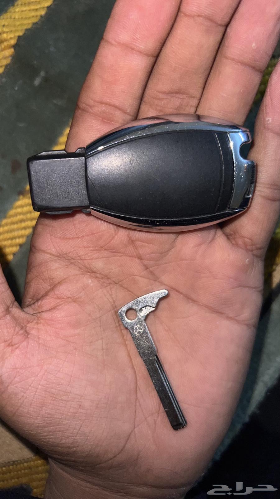 Sold Mercedes original key63617402059777113