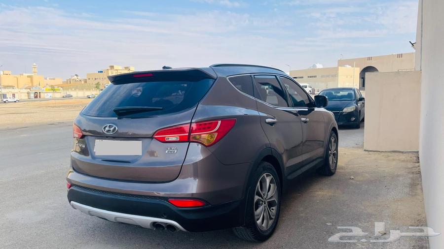 Hyundai Santa Fe63617251835905111