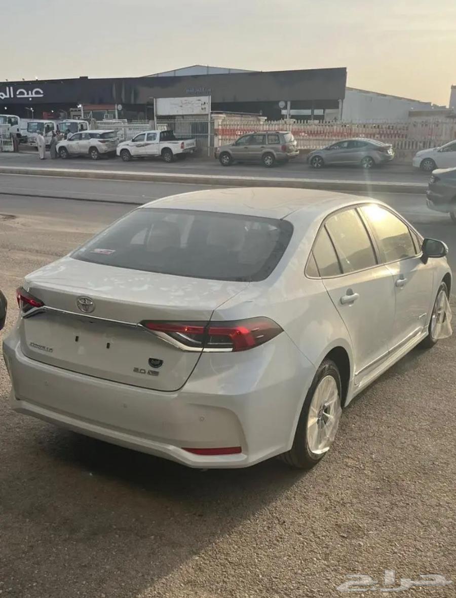 كورولا مطور 2000 سي سي كاش و اقساط علي جميع البنوك63617254462979111