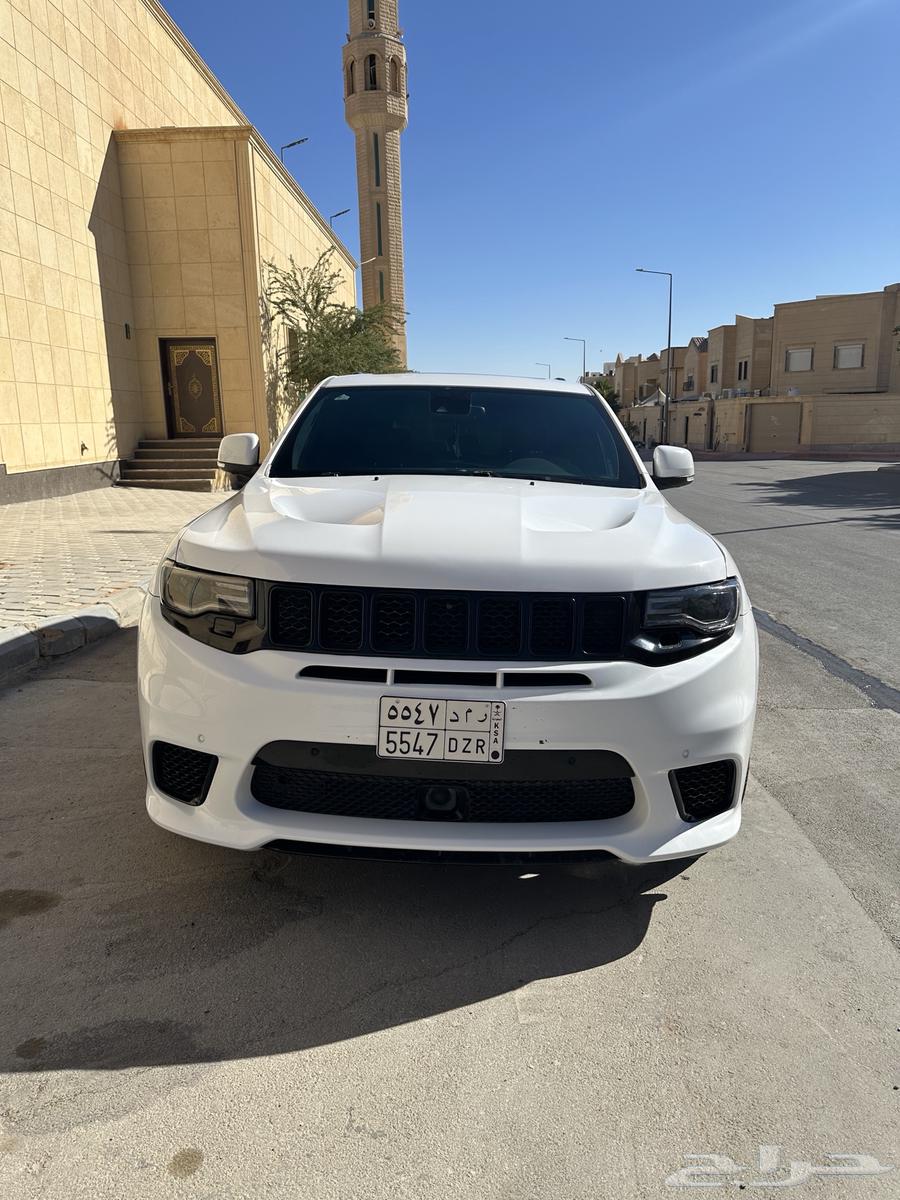 جراند شيروكي srt 201463617389612673113