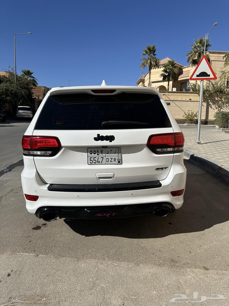 جراند شيروكي srt 201463617389612673111