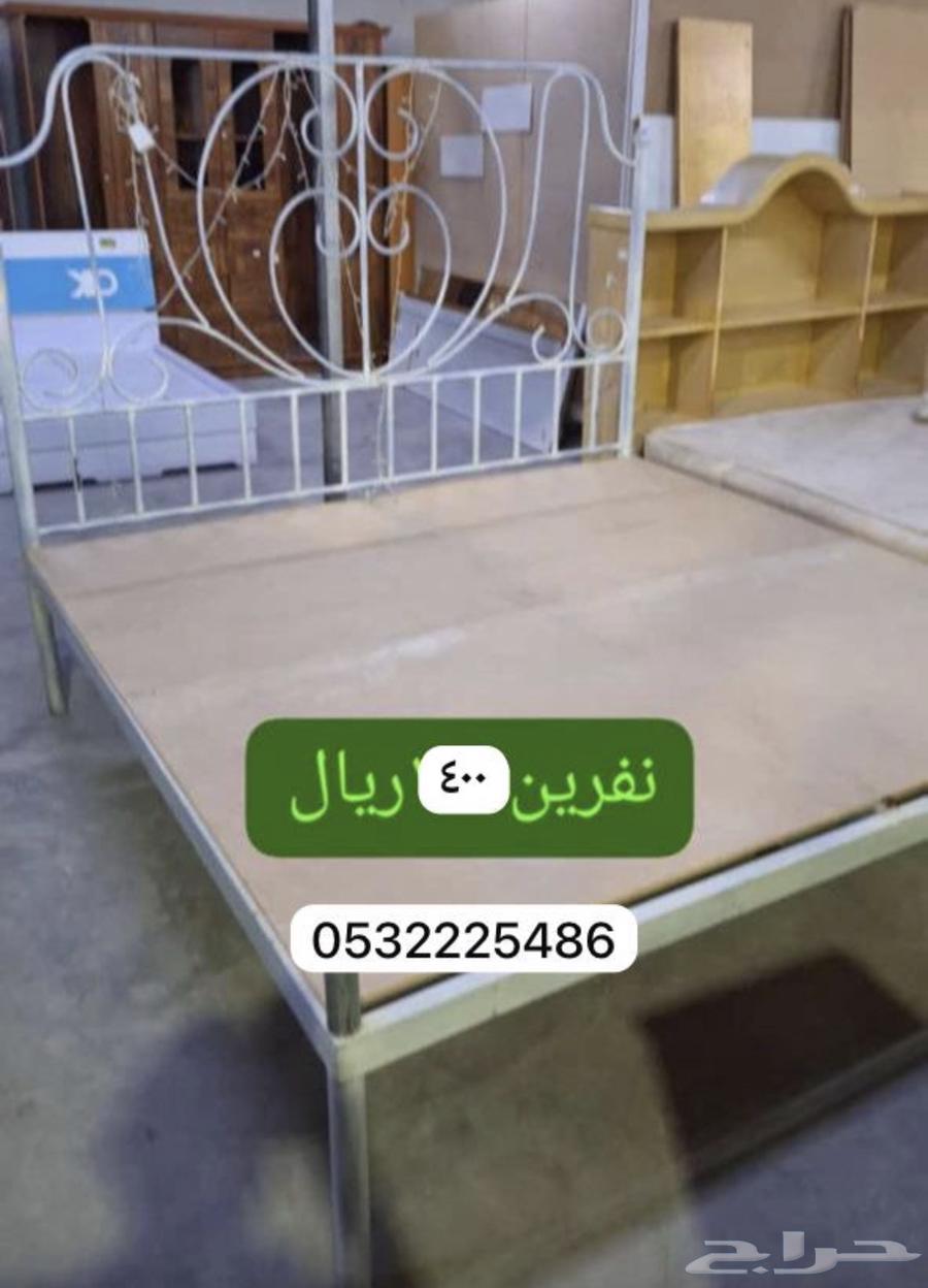 للبيع اثاث طاولات وسرير جديده63304638435073111