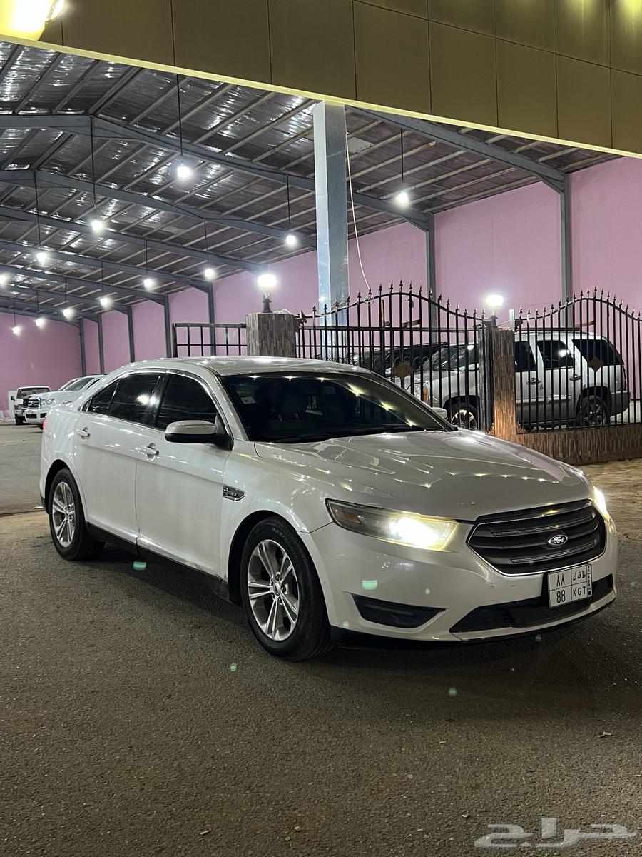 Ford Taurus 201363617545451906112