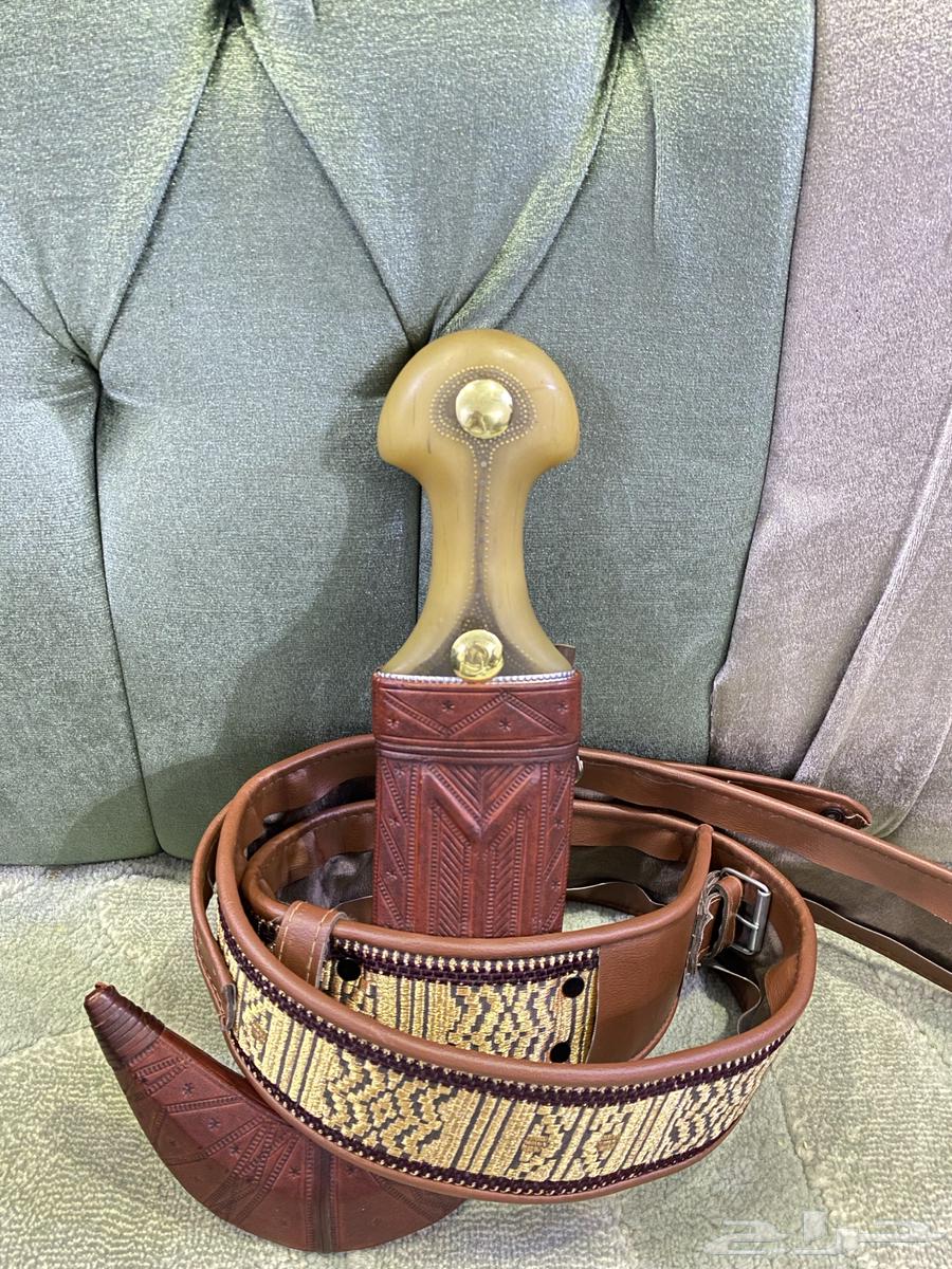 Jambiya and Dagger63616008624003114
