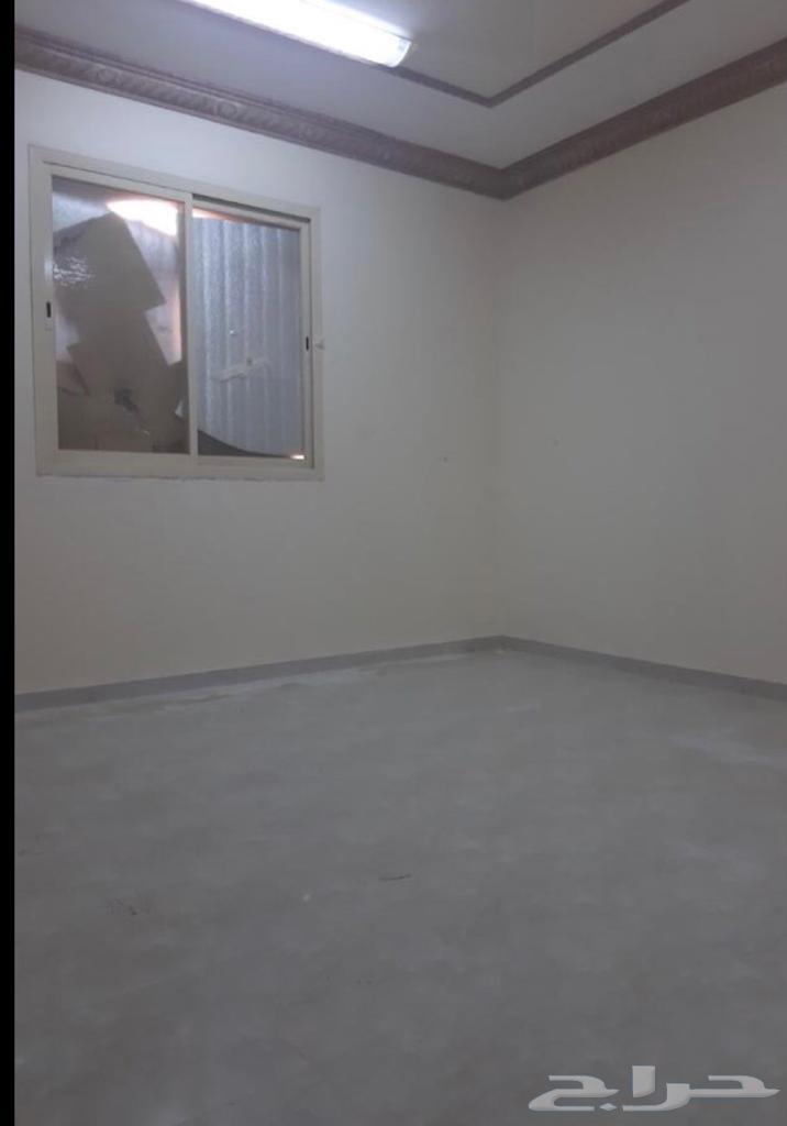 For sale: A building with 4 units63006317647107111