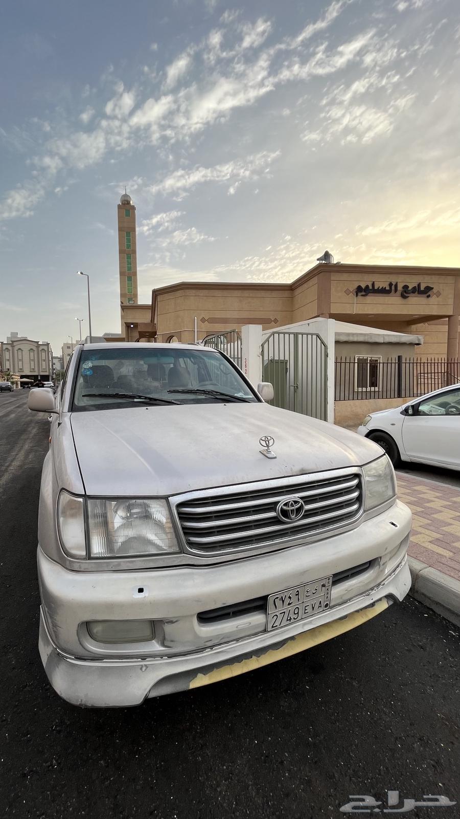 جيب   جي اكس ار   2001   اللون   فضي63617562170113111