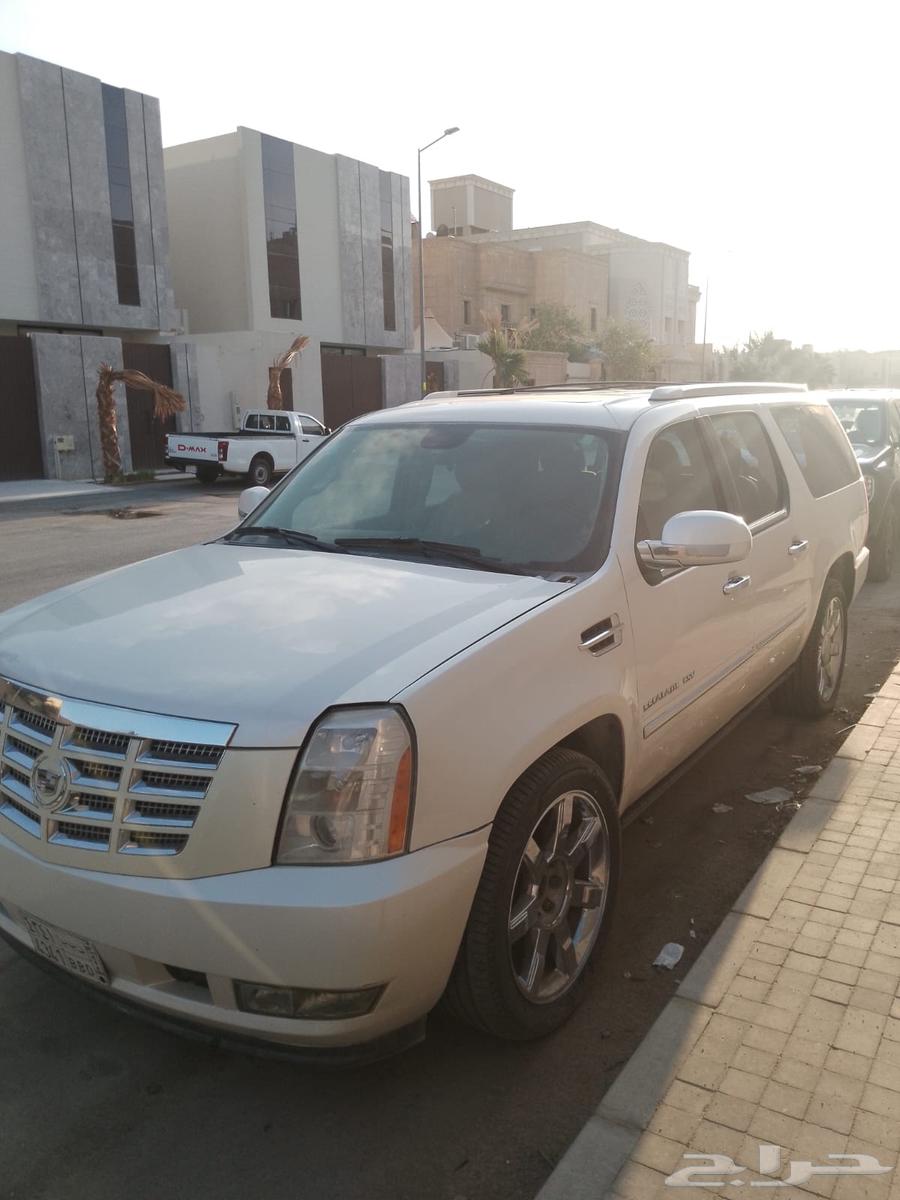 Escalade Cadillac 2011 Full Option for Sale63617559799809111