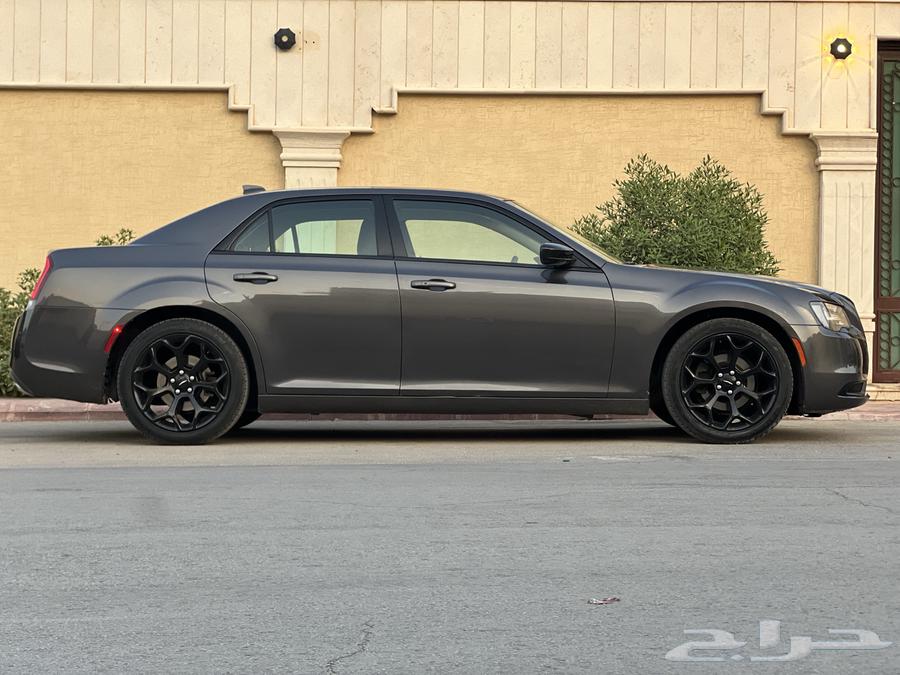 Chrysler 2019 American 6 Cylinder63617553683203113