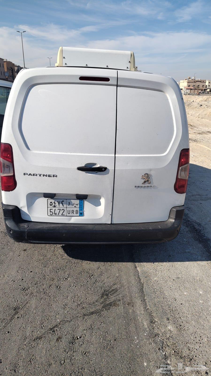 Peugeot 2021 refrigerator bus for sale, conditional and inspection63617561572611112