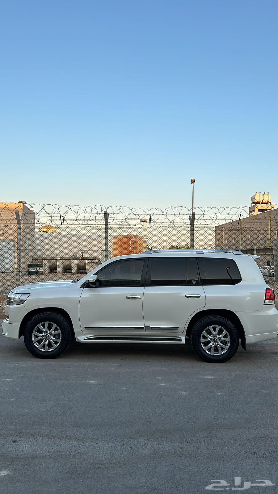 Land Cruiser 2018 Al-Fattimy 6 Cylinder63617561059074112