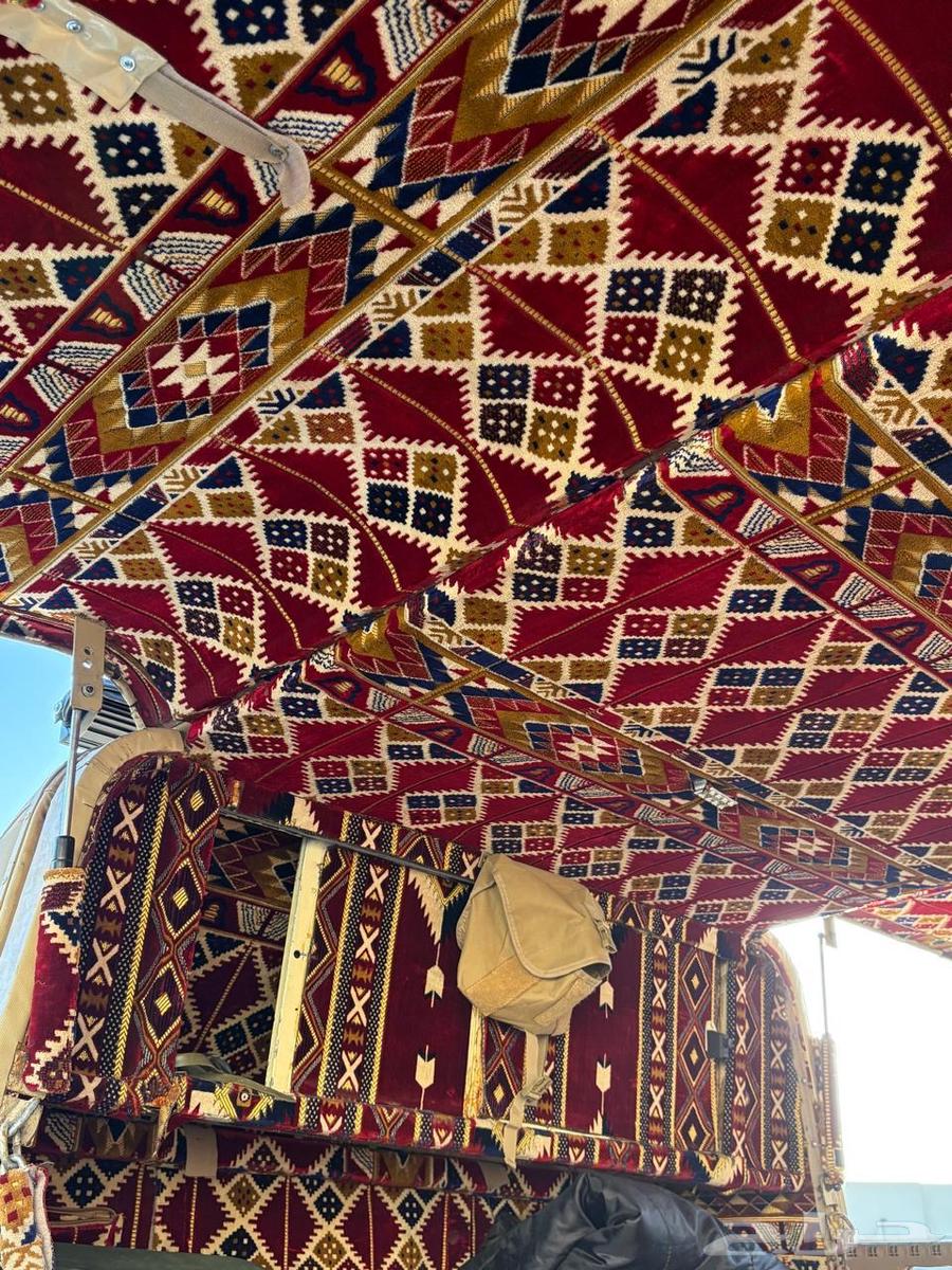 جمس مجهز من الى.63617559934337113