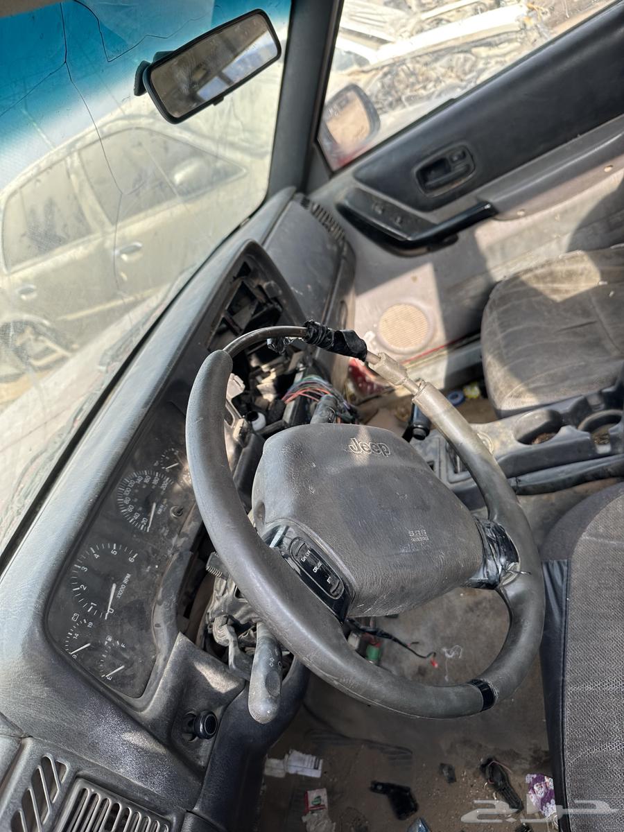 For sale: 1997 Cherokee spare parts, scrap yard sale parts63534254711681111