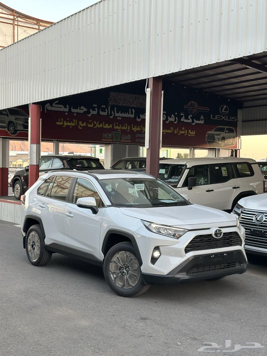 Toyota RAV4 XLE 2025 Gasoline Cash and Installment63617706631683111