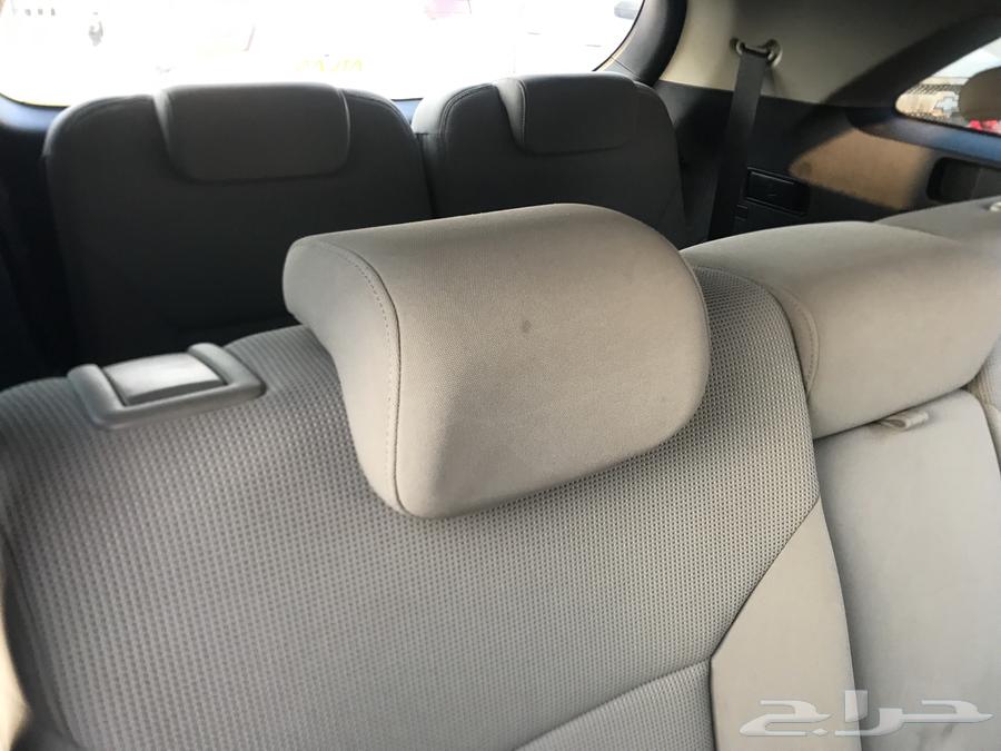 Presenting to you the Kia Sorento 3 seats63534221134338114