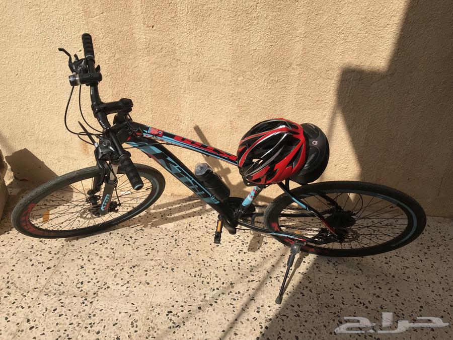 A bike or bicycle, everything works except for the issue mentioned in the description63616162142209111