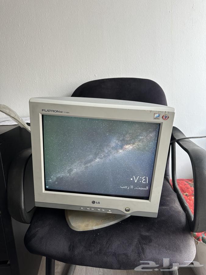 شاشة كمبيوتر LG قديمة63299060048770110