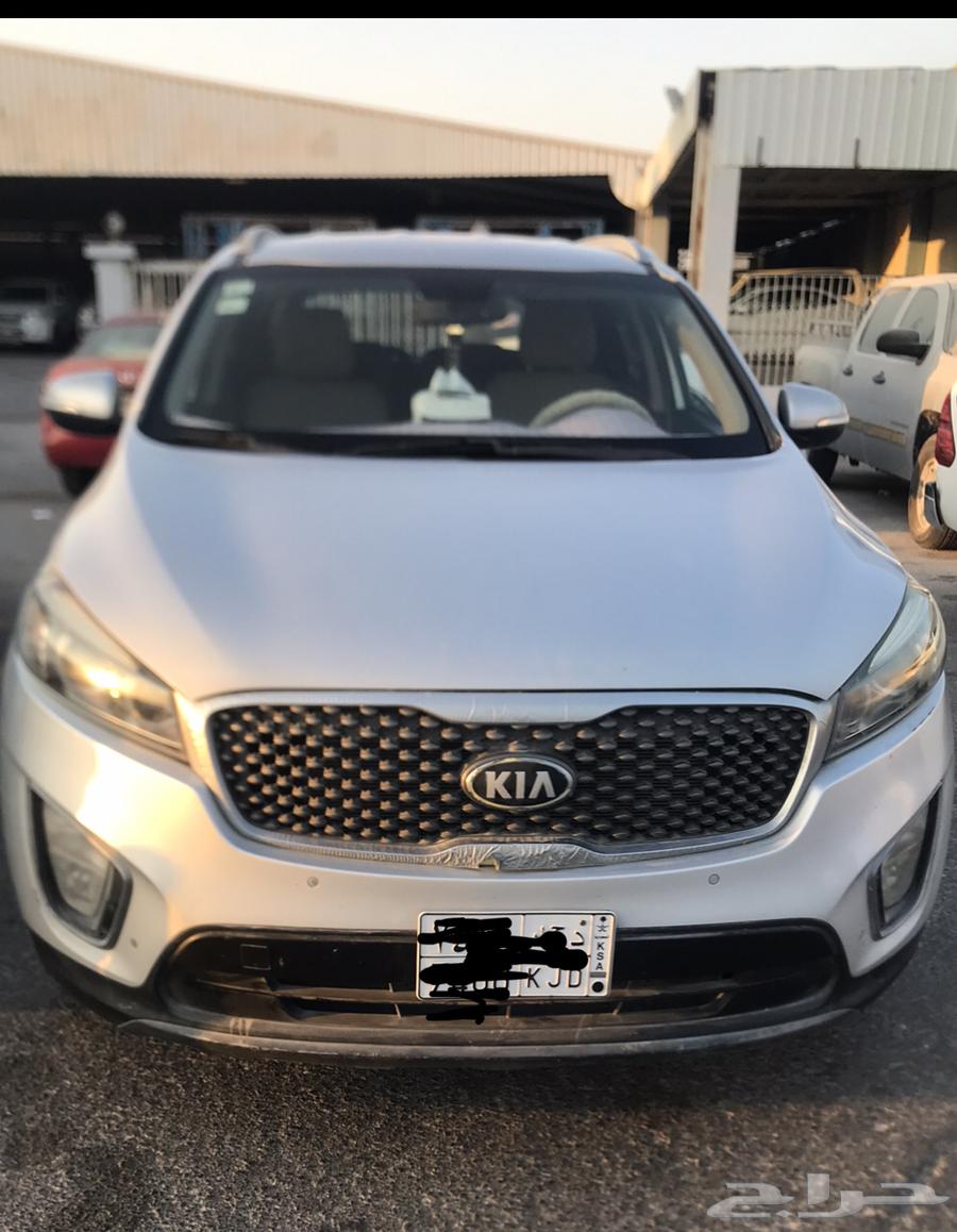 Presenting to you the Kia Sorento 3 seats63534221134338111