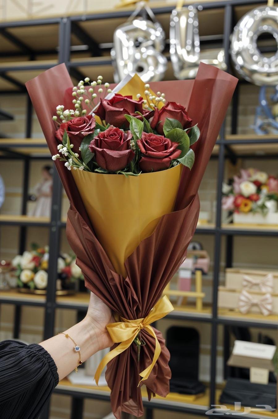 Multiple flower bouquets63616162682754112