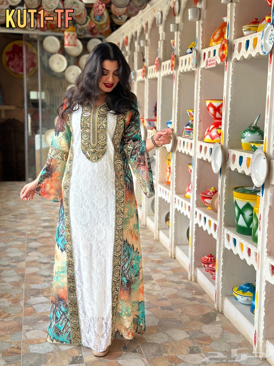 Gulf-style hand-embroidered chiffon cloak63616163469825111