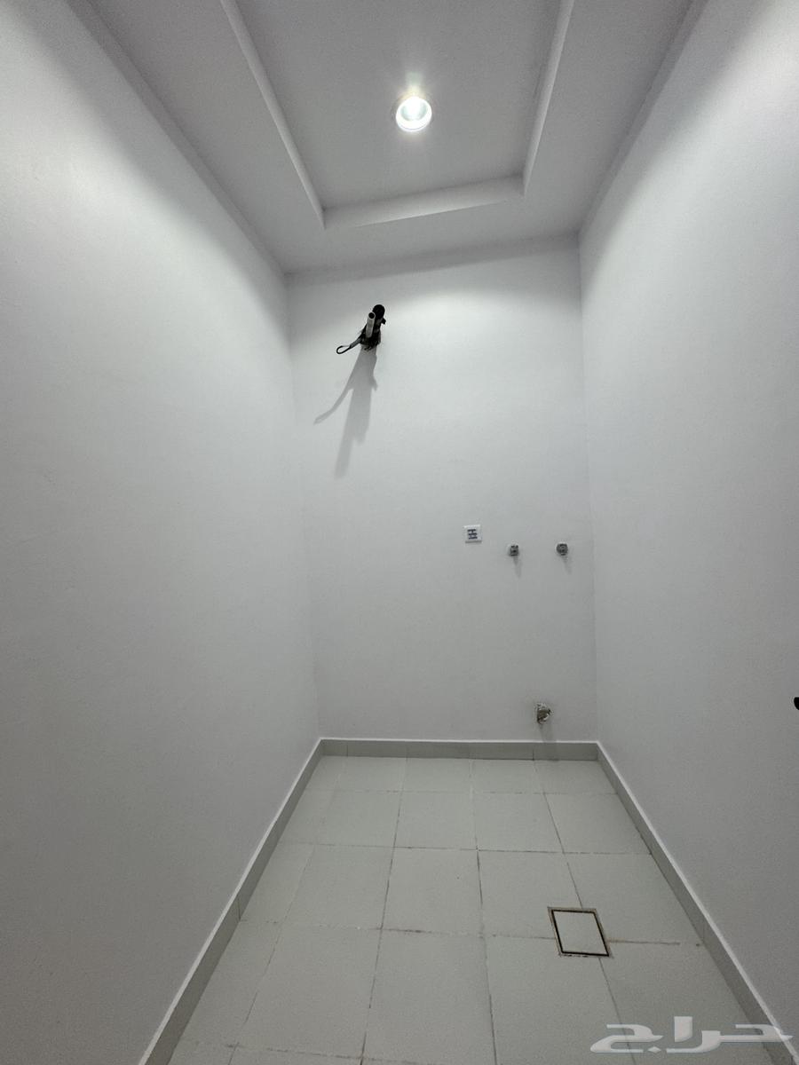Ownership of five rooms63006377398787112