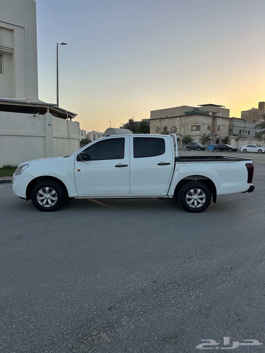 Isuzu D-Max63530809724418112