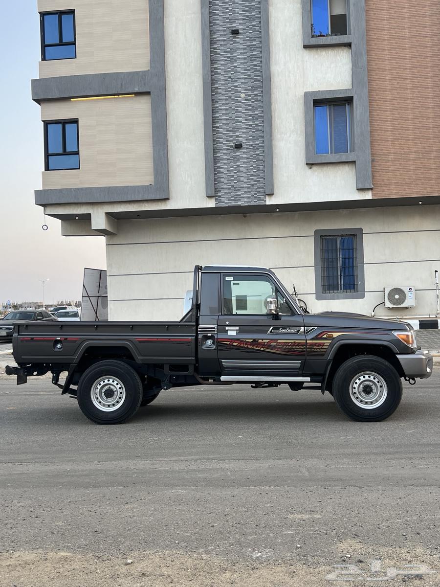Samsung 2022 model, full storage, sold.63530486802563112