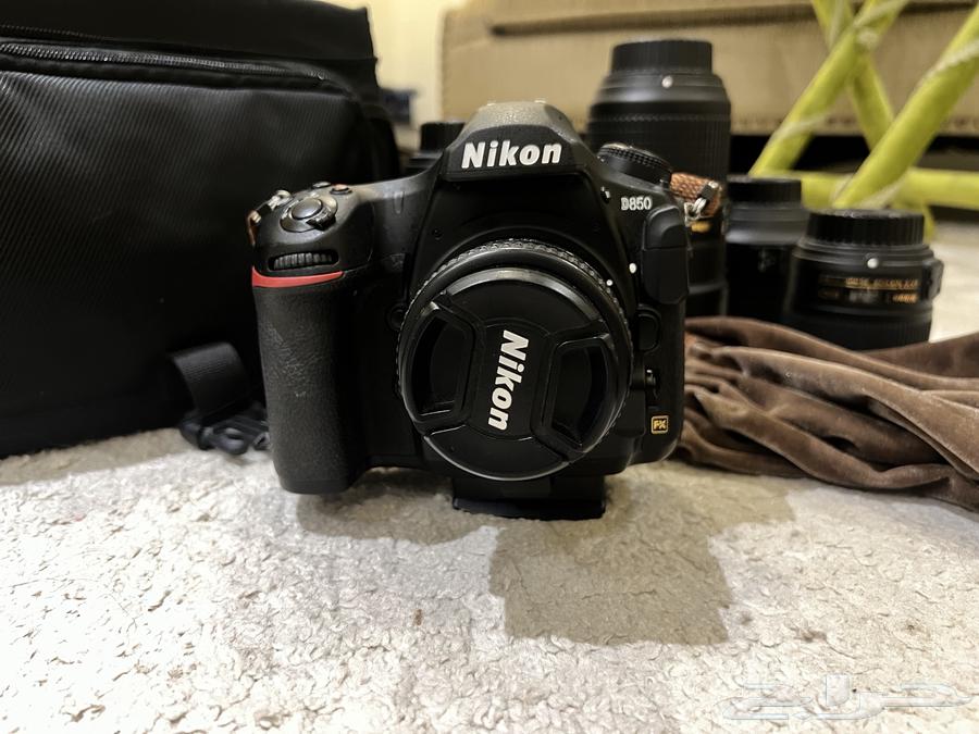 كاميرا و خمس عدسات nikon D85063296863500930114