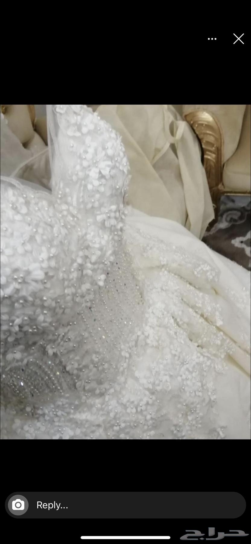 فستان زفاف مع طرحه وجيبون منه وفيه63298609734401112