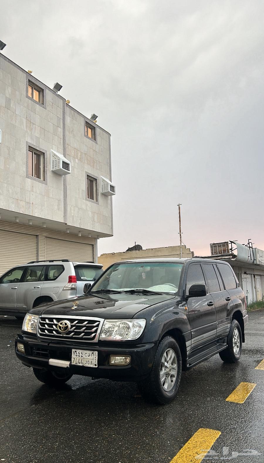 Jeep 2001, engine replaced, Lexus 4700, mileage 380,000, American.63527886864130113