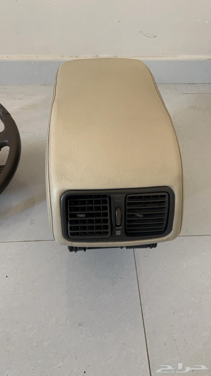 قطع لكزس 43063533687144835112