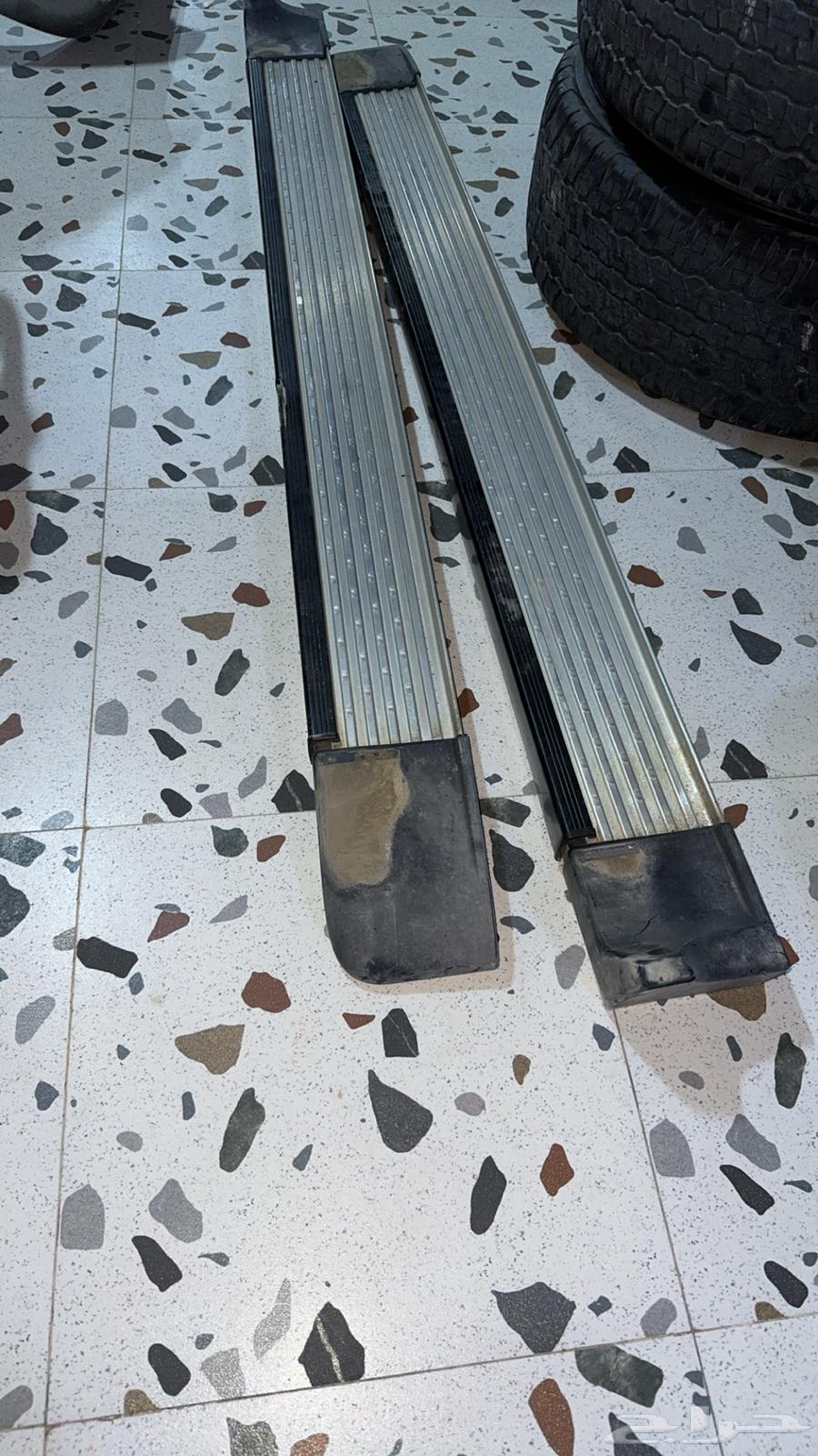 Land Cruiser pedals and mats63524080809985111