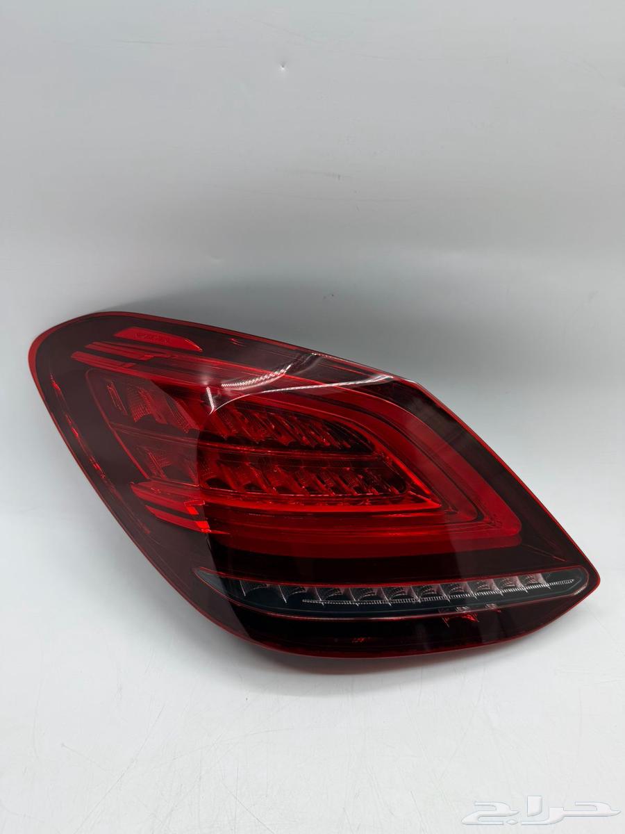 Mercedes C-Class facelift63527289459969112