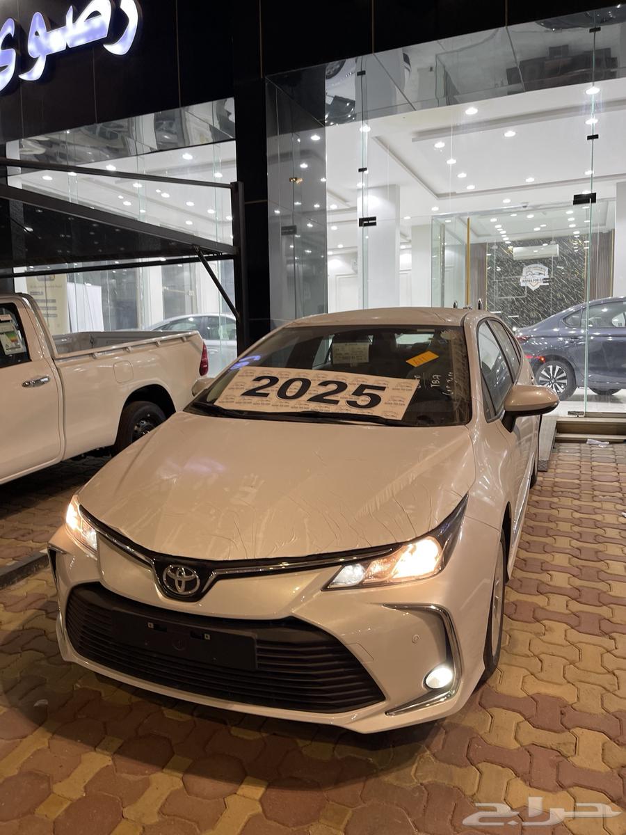 تويوتا كورولا مطور 2025 مكينه 2.063521435616259113