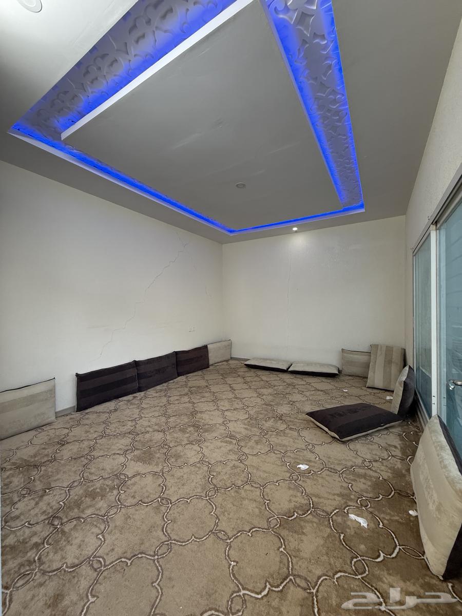 For sale: Corner chalet in Al-Qa' al-Bared, Eastern Buraidah.63006440240514113