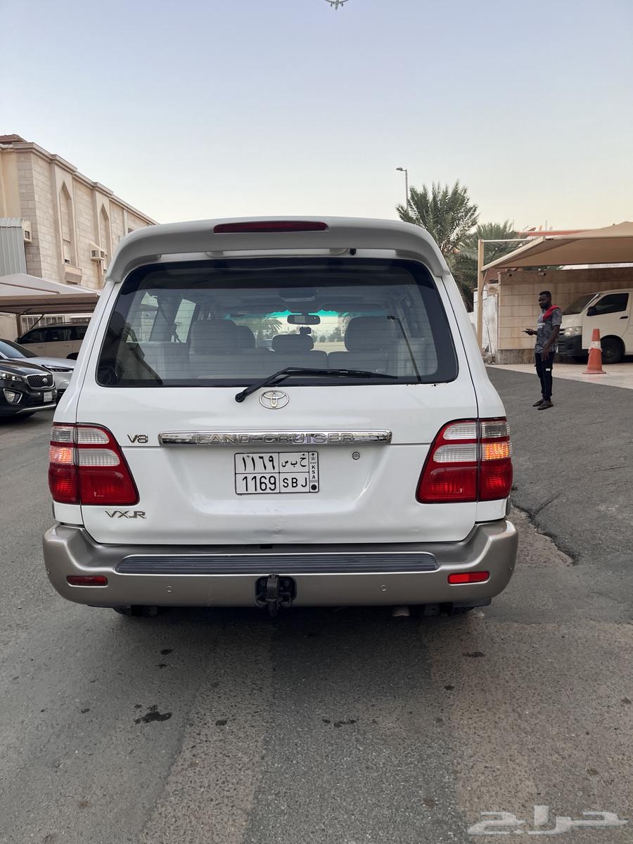 Toyota Land Cruiser VXR 200563521402626051114