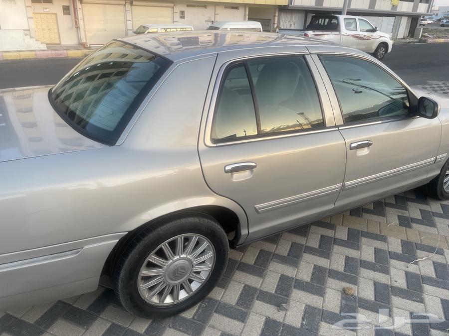 Ford Grand Marquis 2011, Saudi63521230682499111