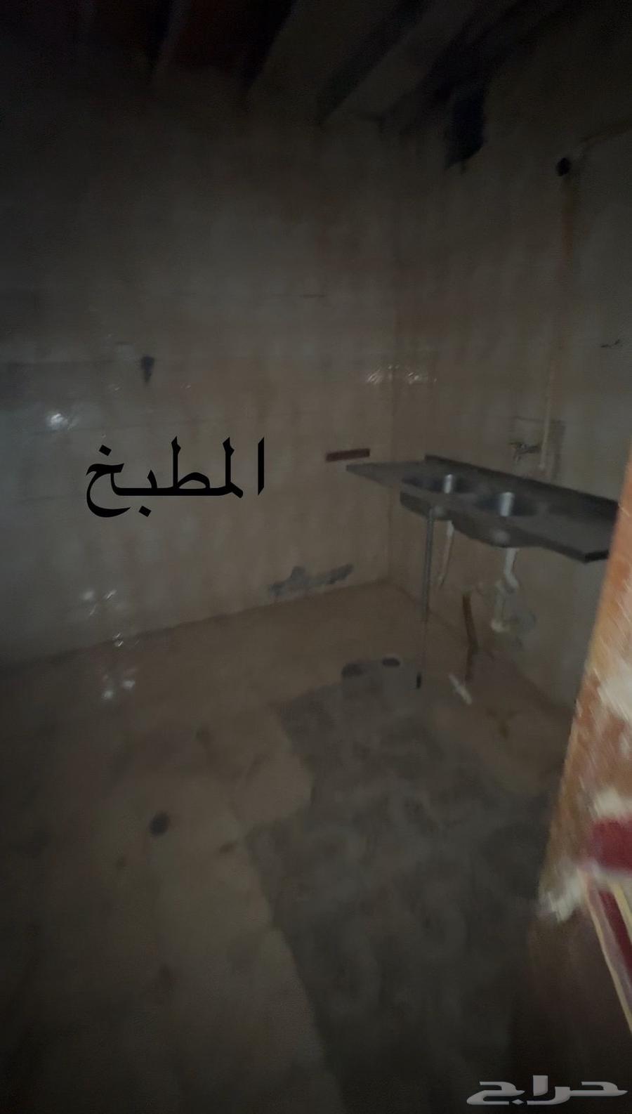 A traditional house for sale62887398072577111