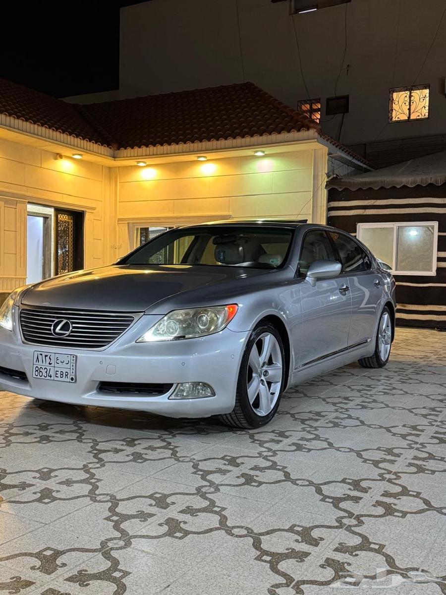 لكزس LS460 . L63521469974659114
