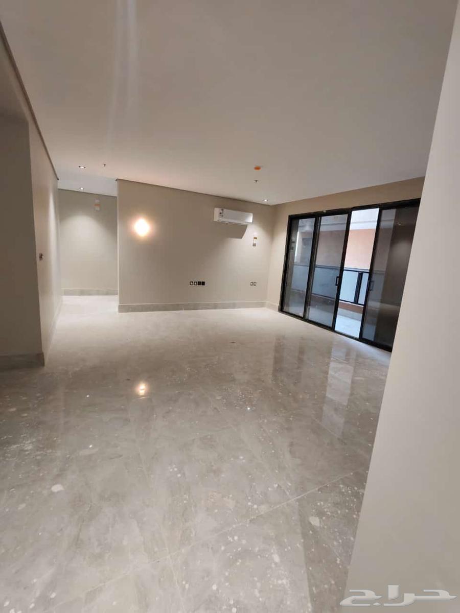For sale, fully equipped apartments with air conditioners and kitchens on Airport Road63006440276866114