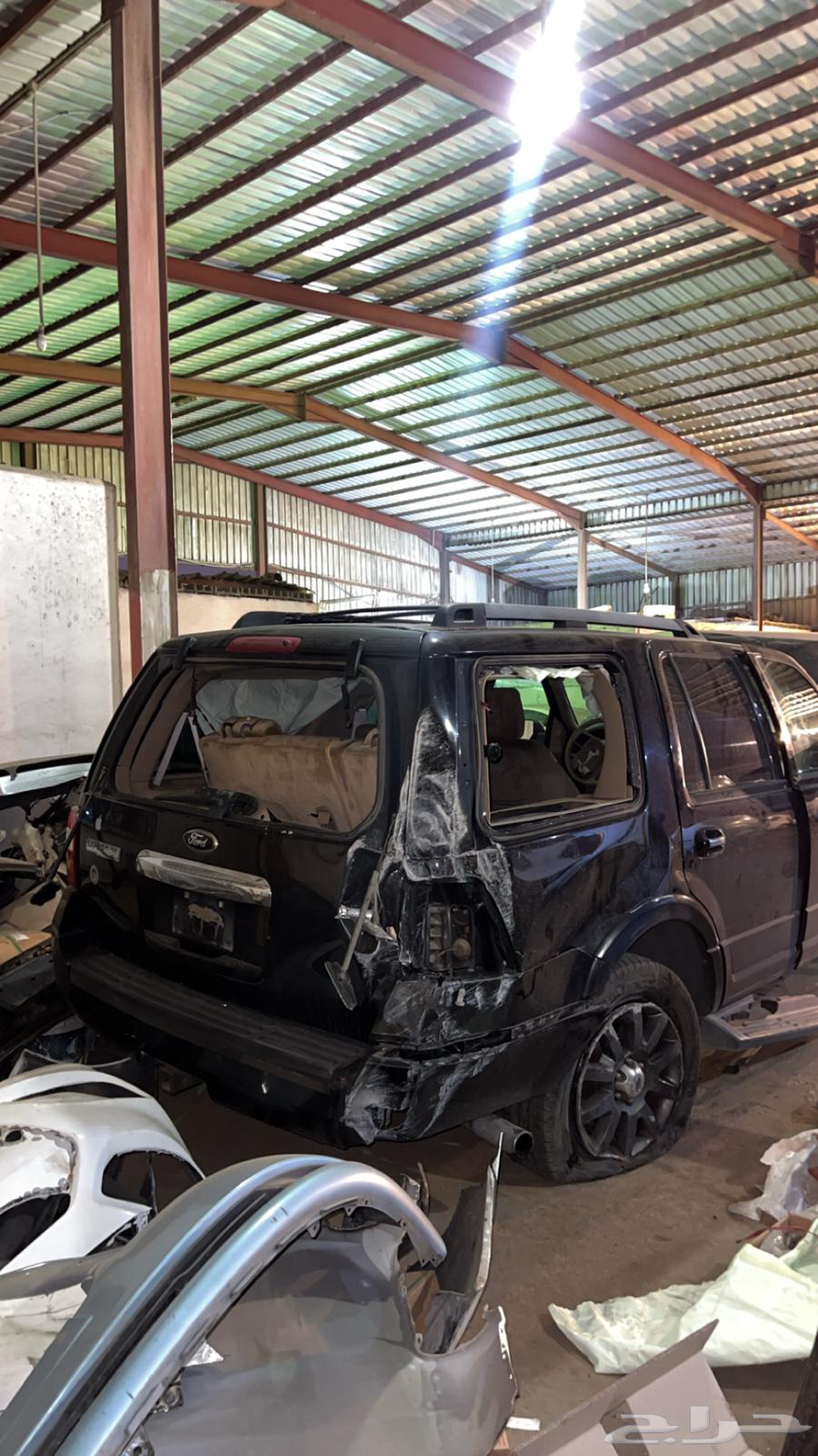 Ford Expedition 2012 parts in Khamis Mushait63517153738882112