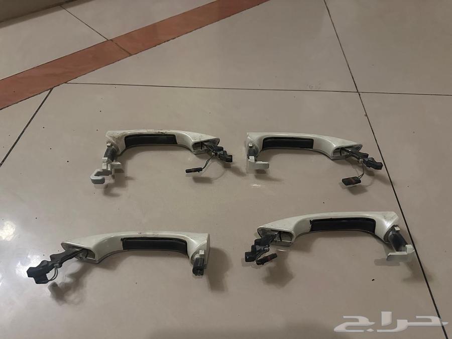 مقابض ابواب مرسيدس 201063514875099778112